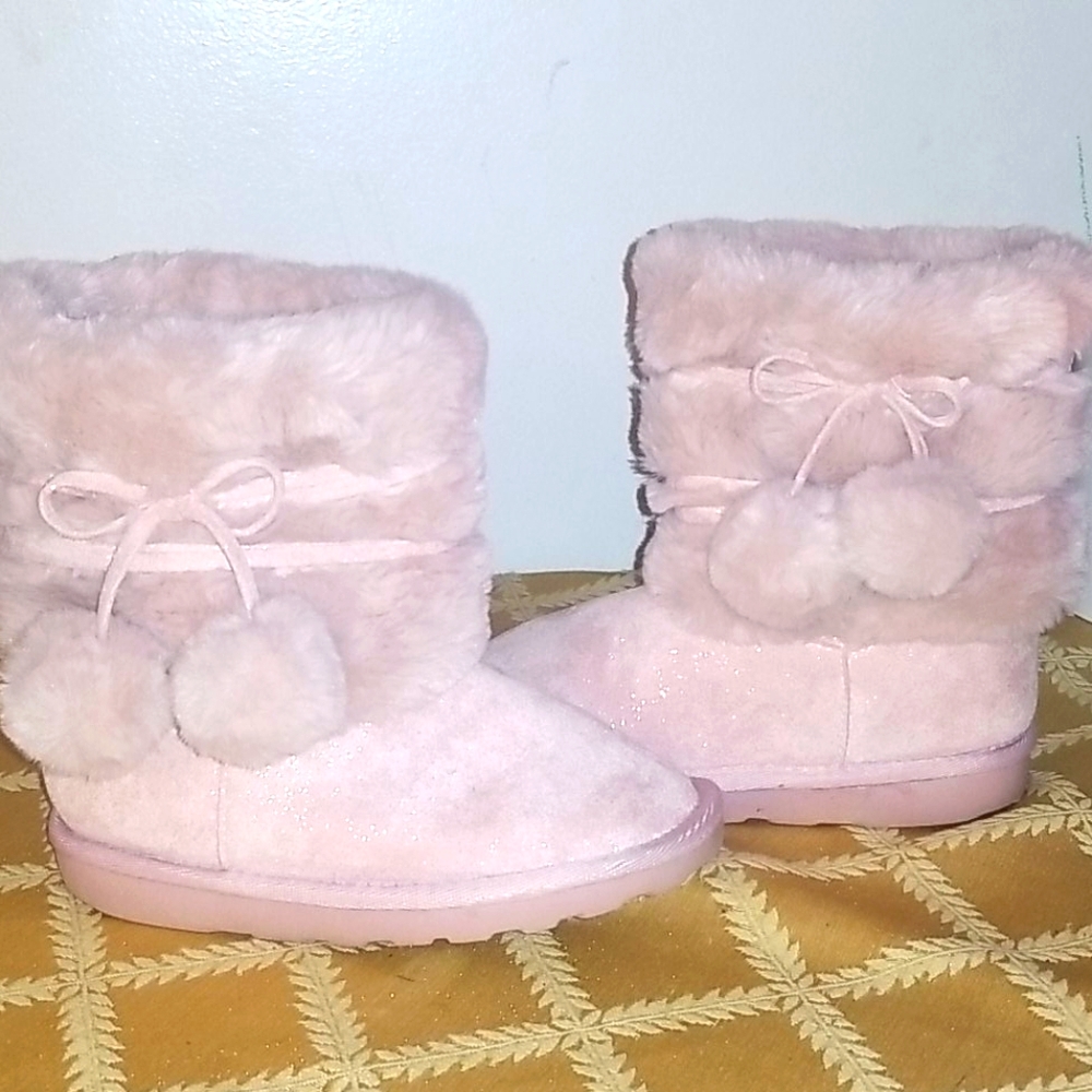 Kids Faux Fur Boots
